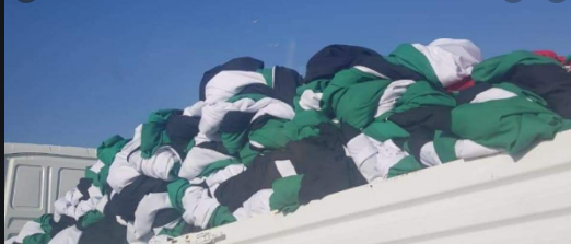 نهاية أطول علم ..  من موسوعة غينتس إلى ظهر "القلاب" ..  صور