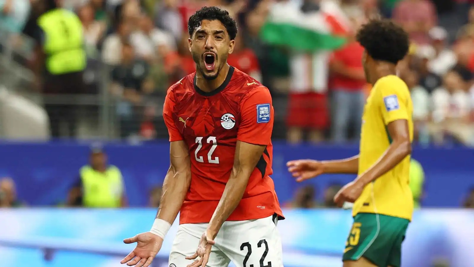 قبل مباراة مصر والأرجنتين ..  مانشستر سيتي يصدم عمر مرموش 