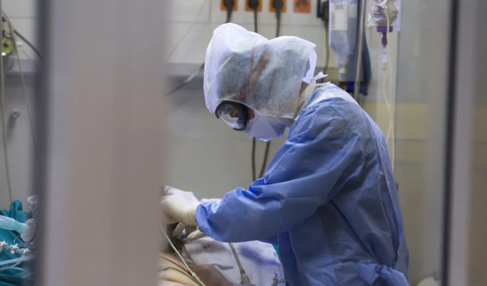 اجتماع طارىء لبحث إجراءات جديدة لمواجهة كورونا في المملكة