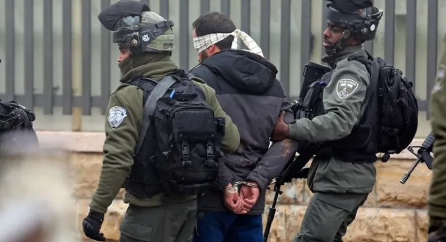 الاحتلال يعتقل أكثر من 4300 فلسطيني منذ بداية العام