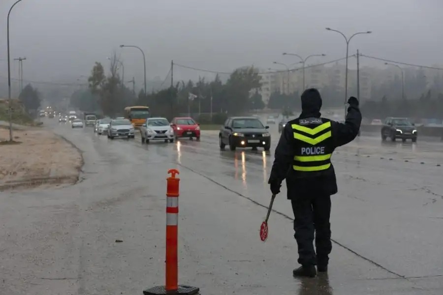 الأمن العام يحذر من الأحوال الجوية المتوقعة اليوم 
