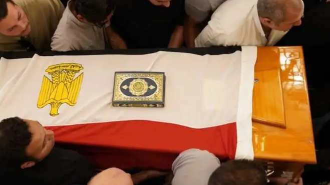 "زوجته فقدت نصف وزنها" ..  تفاصيل الأيام الأخيرة بحياة هاني شاكر