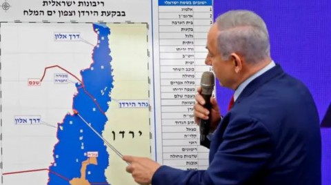 رسائل فلسطينية وتحركات عاجلة مقابل إبر تخدير أمريكية ومطرقة "إسرائيل"
