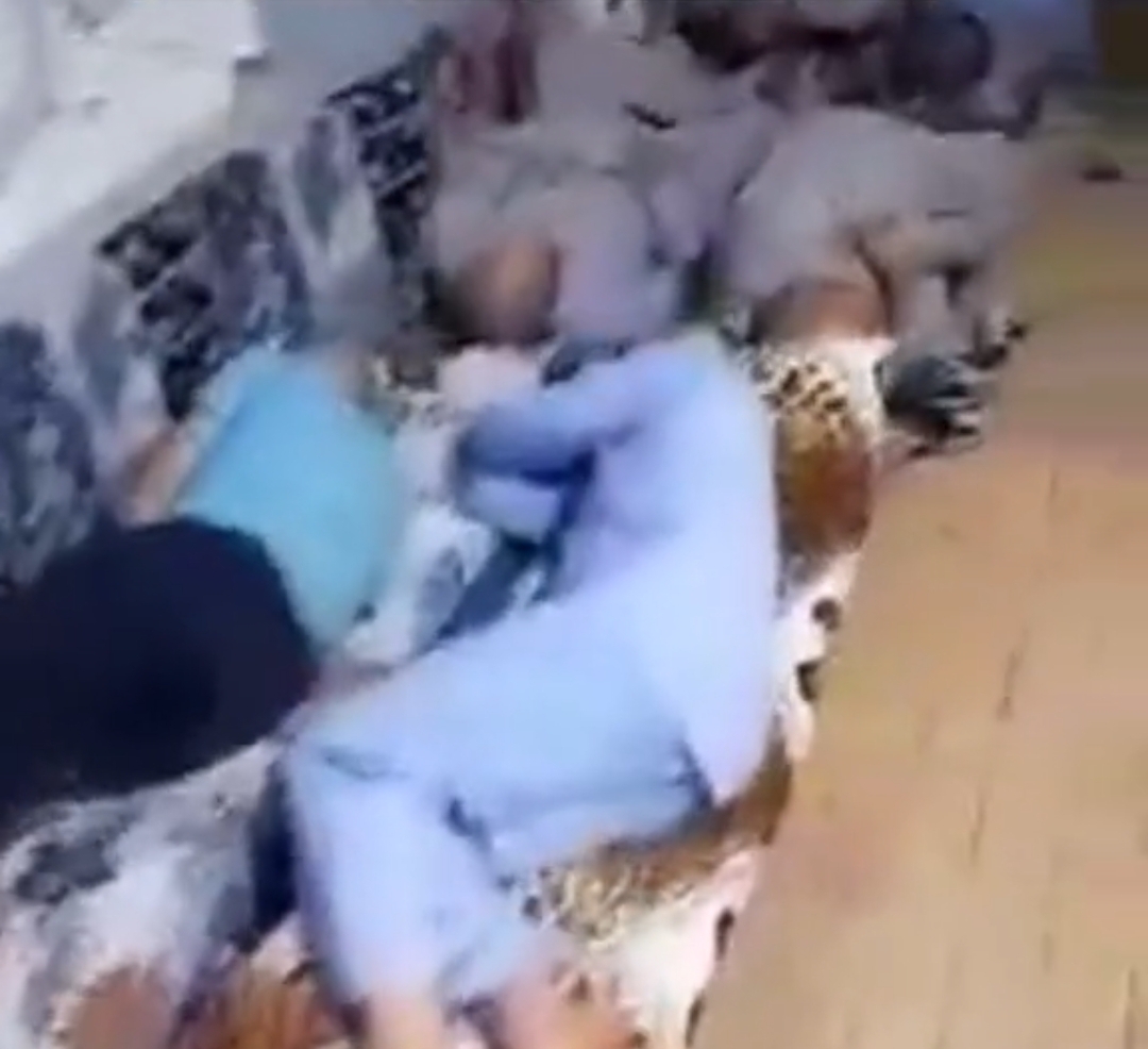 كشف حقيقة فيديو مصور لحجاج يبيتون بالممرات واكتظاظ في مخيمات على انهم "اردنيون "