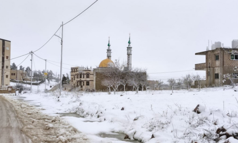 طقس العرب ينشر آخر مستجدات المنخفض الجوي و أماكن تساقط الثلوج  ..  صور
