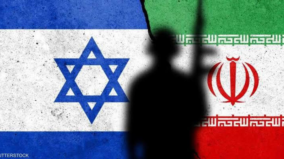 هيئة "البث الإسرائيلية": "تل أبيب" بعثت برسالة إلى طهران لوقف الحرب وإيران ردت: الوقت لم يحن بعد 