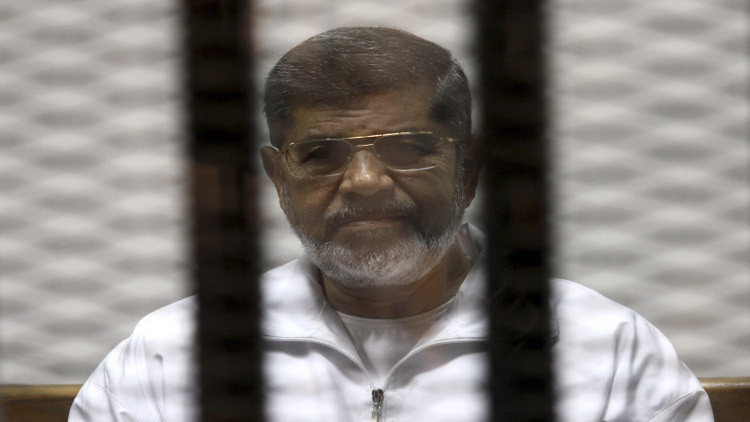 قبول الطعن بإلغاء حكم الإعدام بحق مرسي
