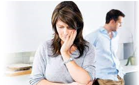 صبرت على زوجي سنوات وعندما عاد عاملني بكل إهمال