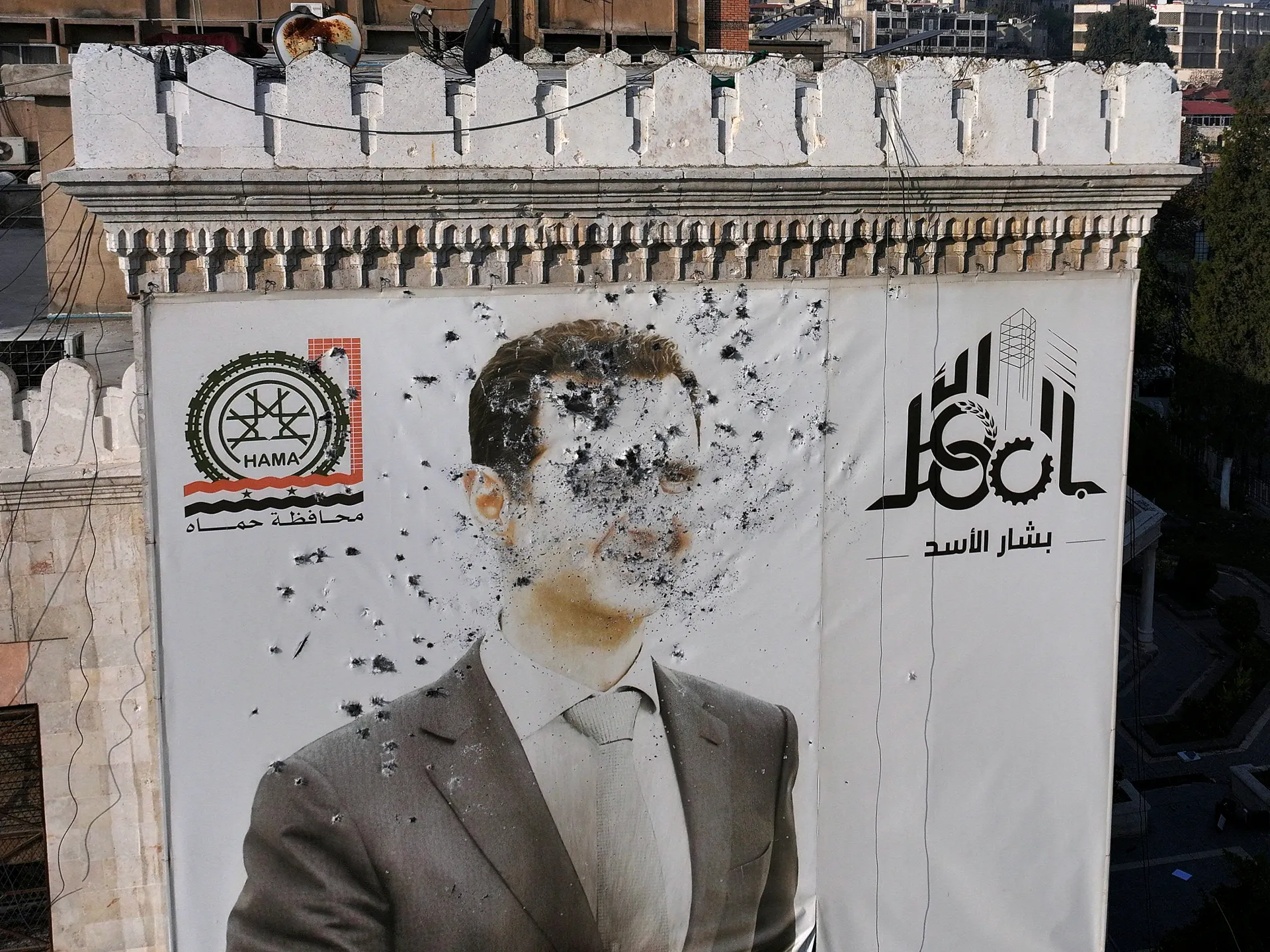 لأول مرة  ..  الأسد خارج تاريخ وجغرافية سورية