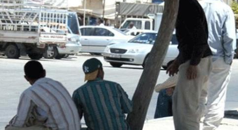 البدء بقوننة أوضاع العمال الوافدين غدا