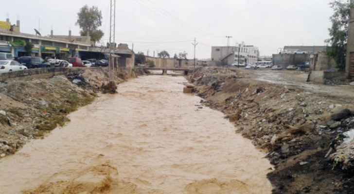 المفرق: ترحيل 90 بالمئة من قاطني الخيام بالقرب من مجاري الأودية والسيول