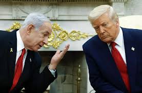 النتنياهو يجري مشاورات أمنية لوضع ملفات حساسة على طاولة ترامب