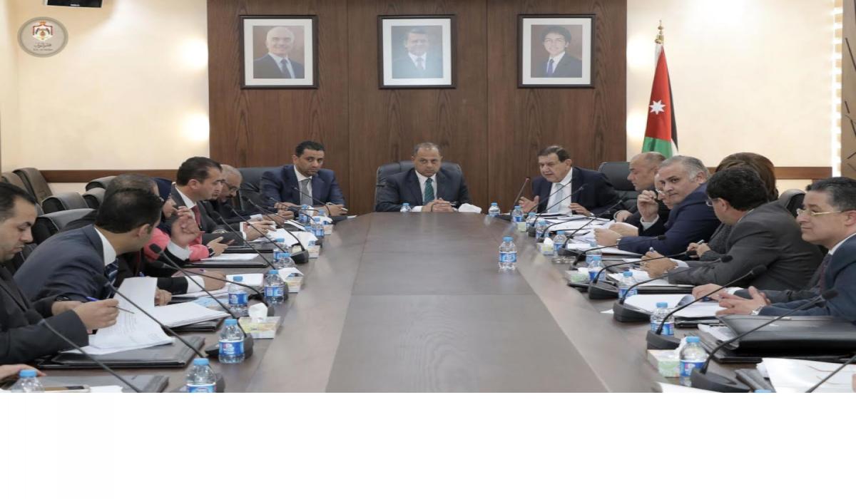 لجنة مشتركة تناقش المعدل لقانون البنوك