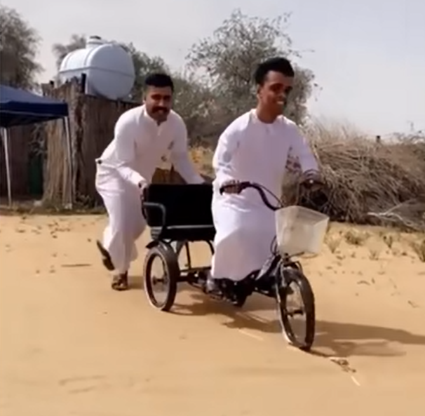 ابو شنب جاب العيد بالسايكل