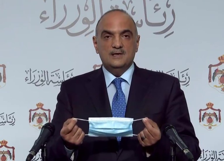 47.1 % من الأردنيين راضون عن تعامل حكومة الخصاونة مع أزمة كورونا