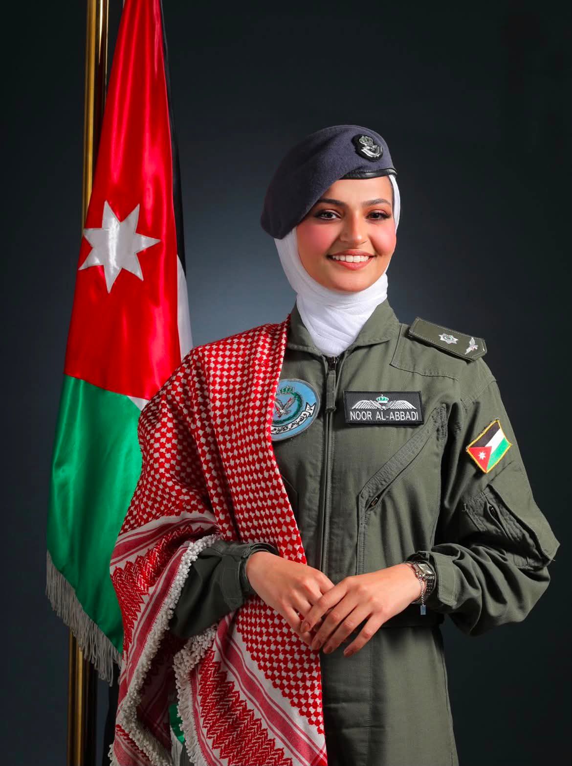 الملازم طيار نور العبادي  ..  مبارك التخرج