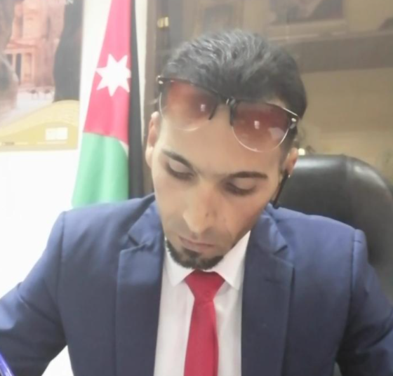 "دائرة الأراضي إنجاز يُسجل"