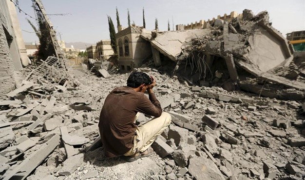 21 شهيداً في مجزرة جديدة للتحالف السعودي غرب اليمن