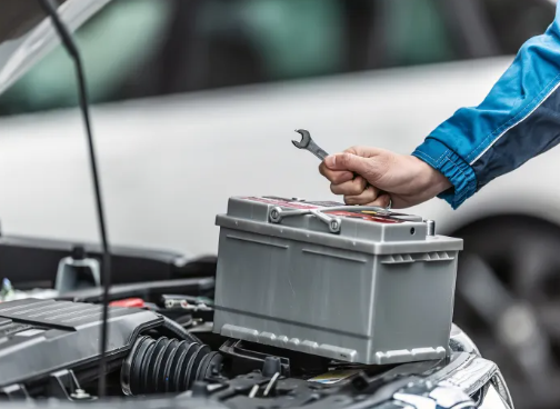 كيف تحافظ على بطارية السيارة في برد الشتاء
