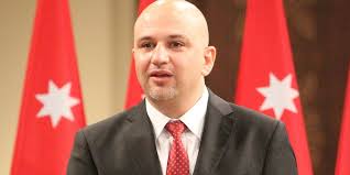 النائب الفايز يعدل عن طرح الثقة بالوزير مثنى الغرايبة