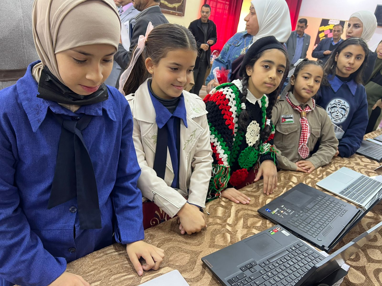 الوريكات يفتتح بانوراما المهارات الرقمية في مدرسة شجرة الدر الأولى… منصة تُجسّد رؤية تعليمية نحو مدرسة رقمية مبتكرة