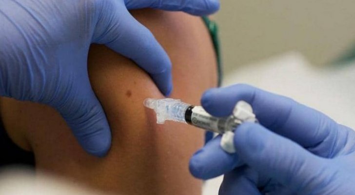 "الصحة" تنشر قائمة مراكز التطعيم لمن لديه حساسية في الأردن  ..  اسماء 