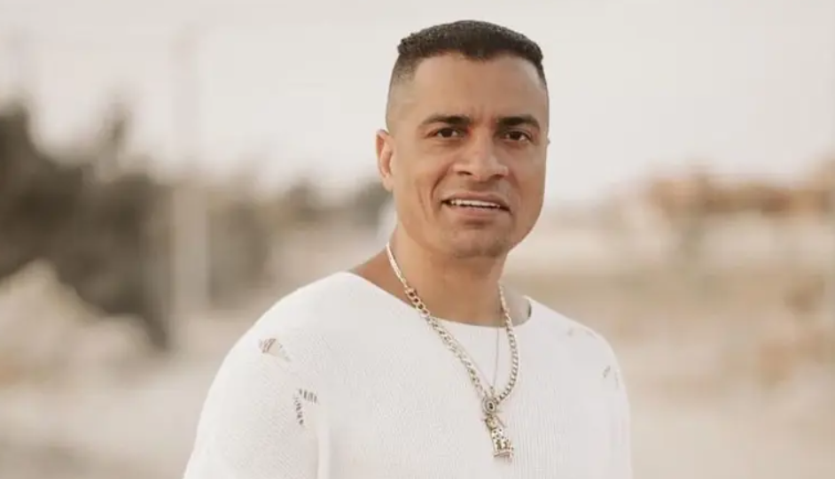 أغضب المصريين ..  شاكوش عن المتحرش بفتاة الأتوبيس: محترم جداً