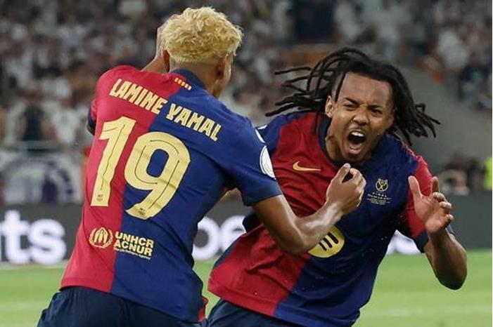 برشلونة يتوصل لاتفاق نهائي مع كوندي