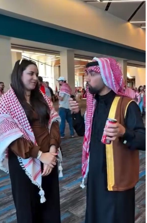 بالفيديو: فتاة أردنية في أمريكا: فخري بالأردن ما بيتغير ودعم النشامى مستمر بالفوز والخسارة