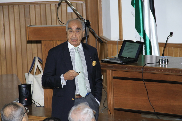 جامعة فيلادلفيا تستضيف البروفيسور مارتن مراد  ..  صور