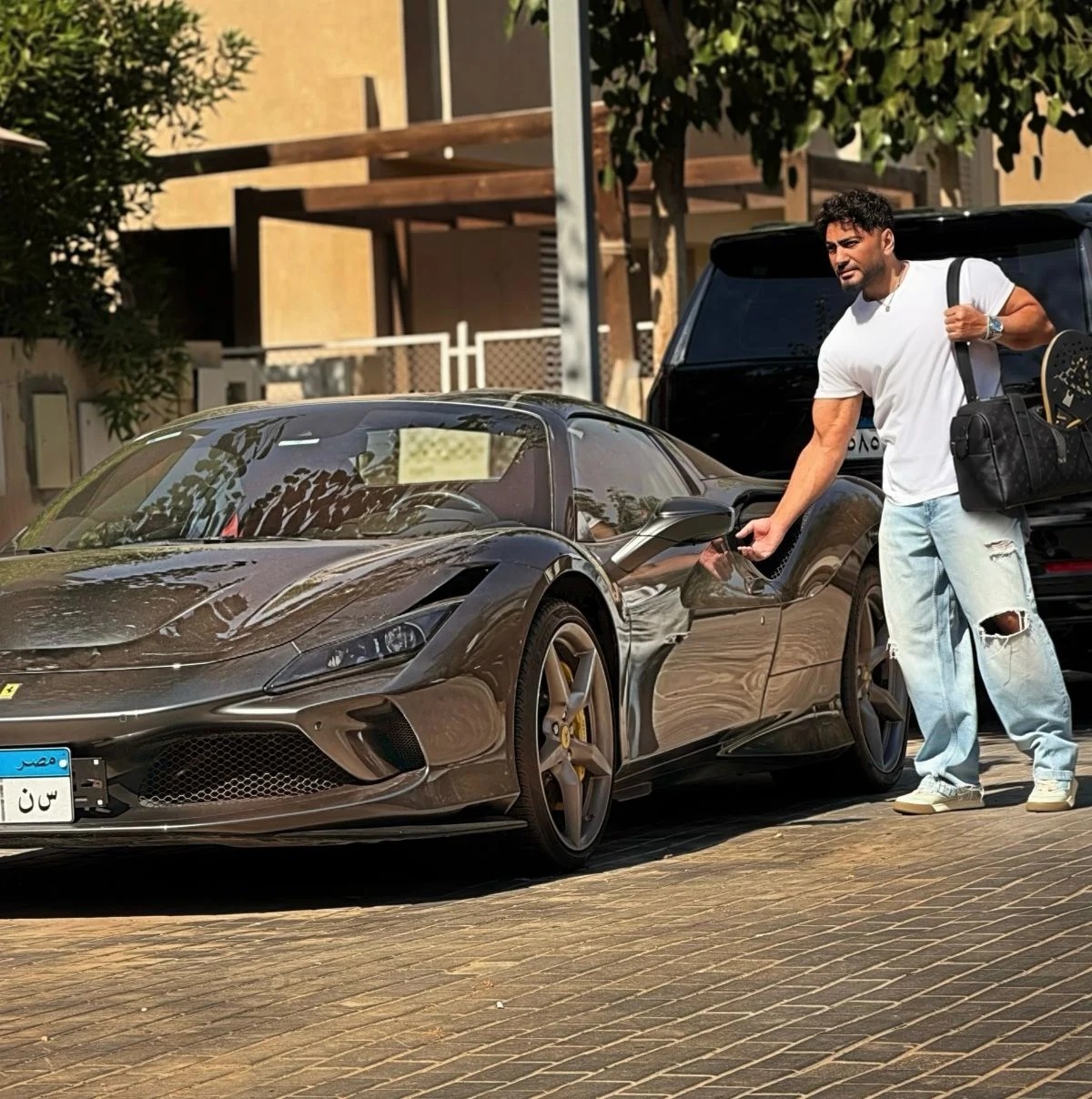 تامر حسني يفاجئ الجمهور بفورمة رياضية جديدة ..  تفاصيل تدريباته الشاقة