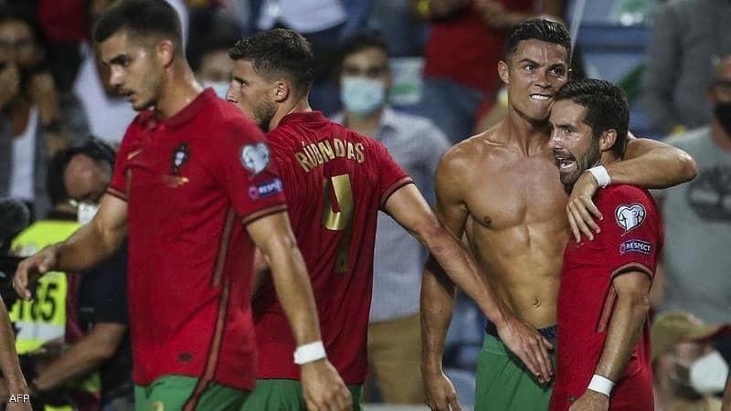 بالفيديو ..  انتقادات واسعة لرونالدو بعد الفعل المشين