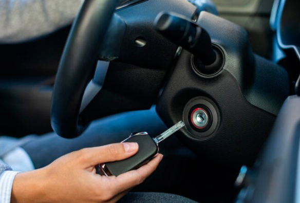 تسخين المحرك في الصباح: ضرورة قديمة أم عادة بلا فائدة؟