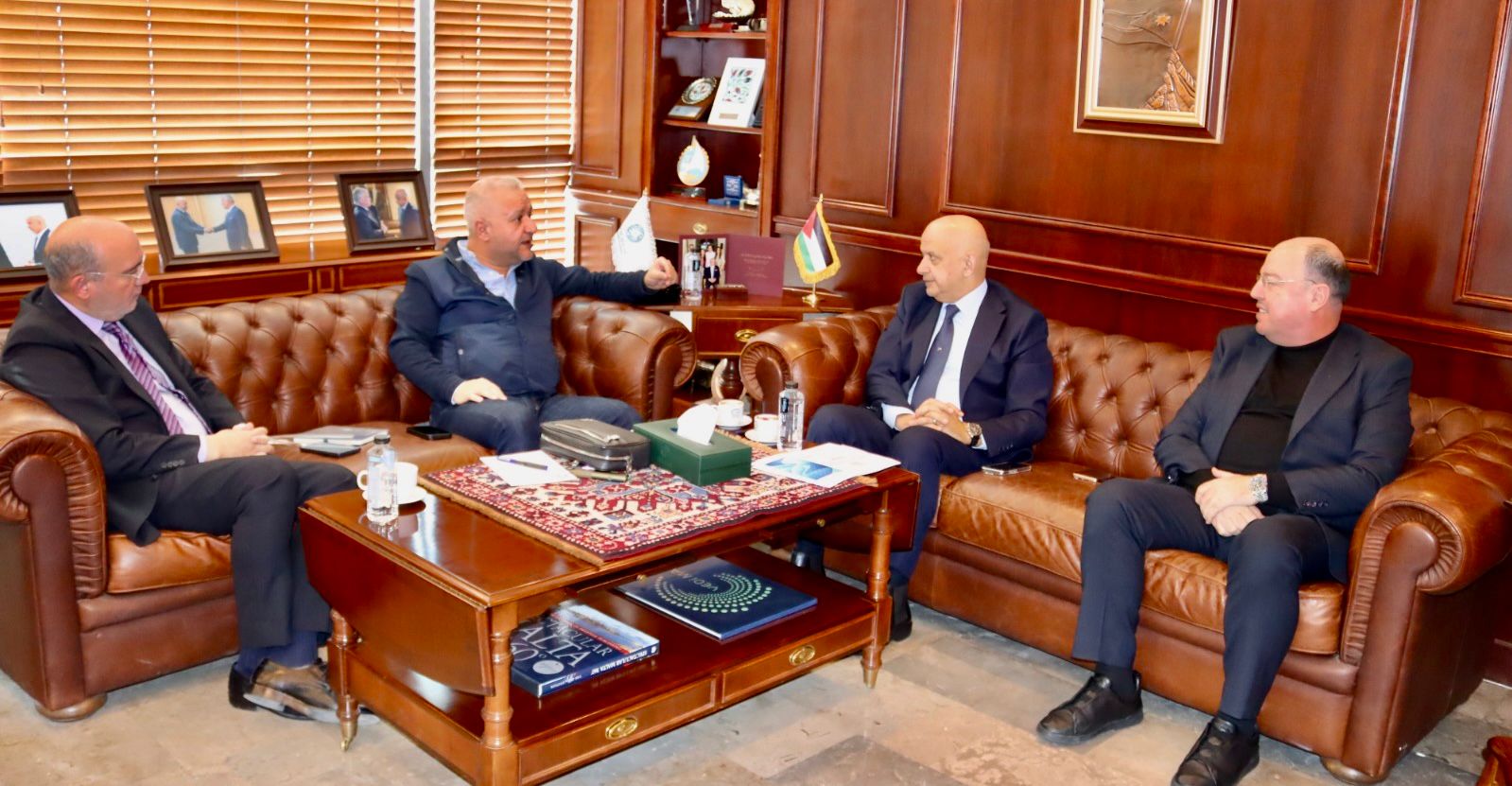 تجارة الأردن: توسيع حضور شركات تكنولوجيا المعلومات بالأسواق الإقليمية 