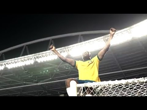 بالفيديو.. بيليه يصفع ملاكماً برازيلياً في إعلان دعائي لكأس القارات