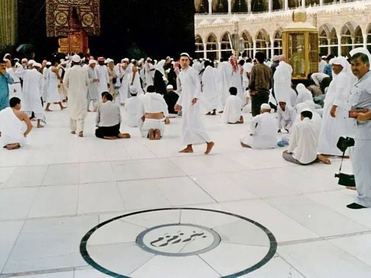 بئر زمزم ..  معجزة الماء المبارك الذي لا ينضب