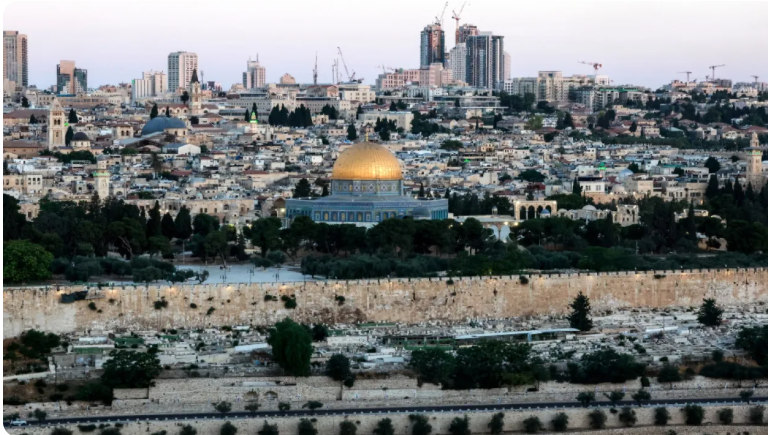 الأردن يرحب بقرار "اليونسكو" المتعلق بالبلدة القديمة للقدس وأسوارها