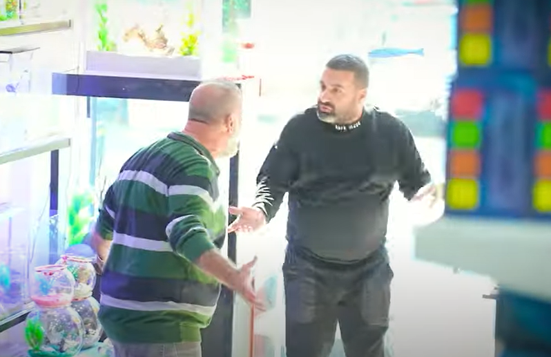 الكاميرا الخفيه: مرتي قتلتهم مش انا 