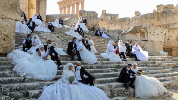 مع ارتفاع إصابات كورونا  ..  لبنان يعلن الإغلاق ويحذر من الأعراس