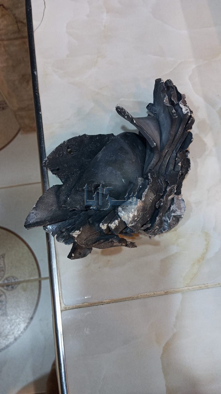 بالصور  ..  سقوط شظايا مسيرة في الرمثا