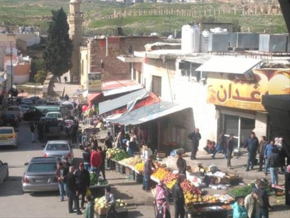  ترحيل واغلاق ملف البسطات في الشوارع الى غير رجعة في جرش 