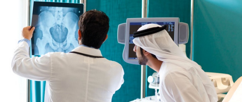 الدولة تحتاج إلى 350 طبيباً جديداً سنوياً لسد عجز القطاع الصحي