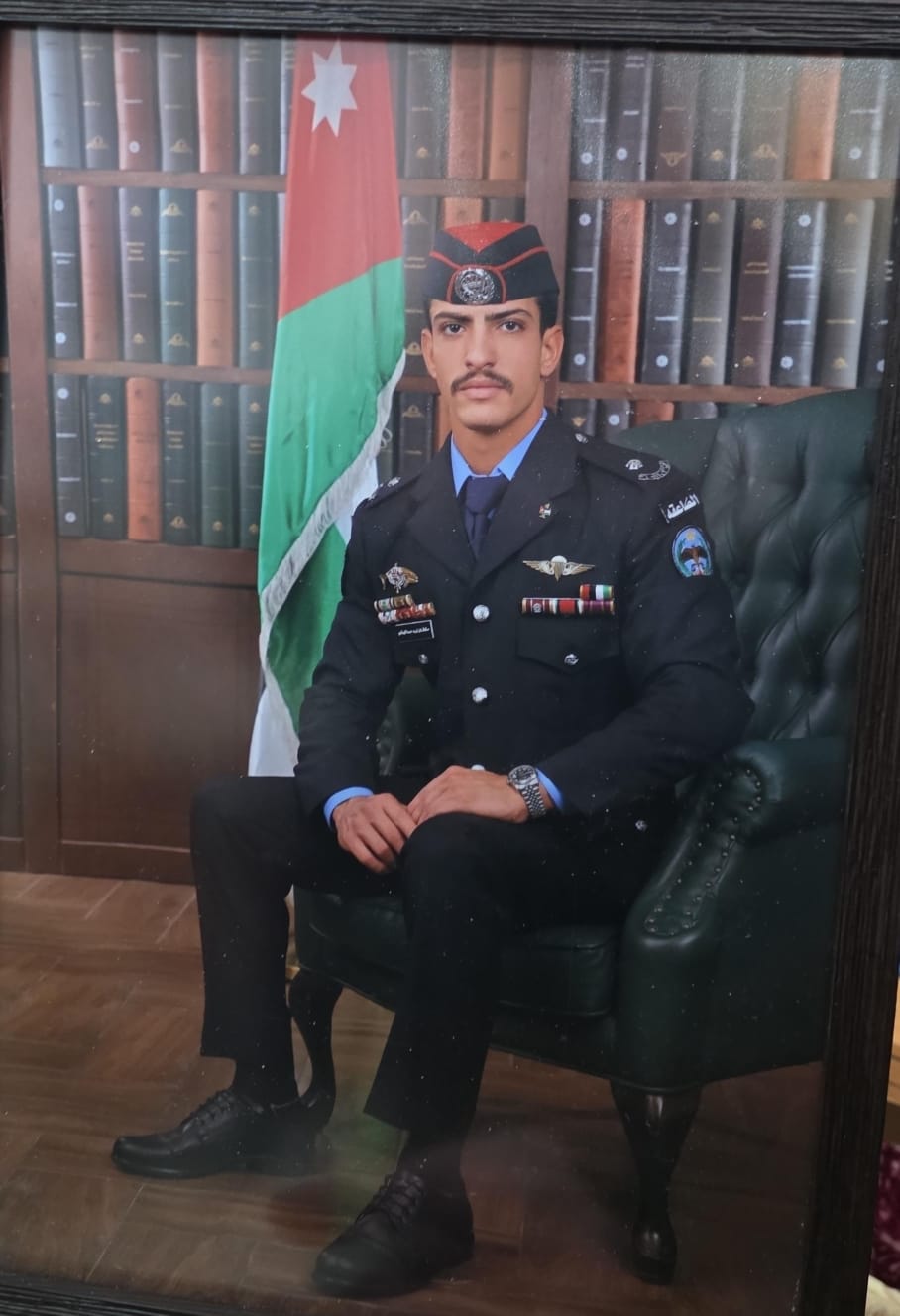 زيد عبدالهادي العجارمة ..  مبارك تخرج ابنك سلطان 