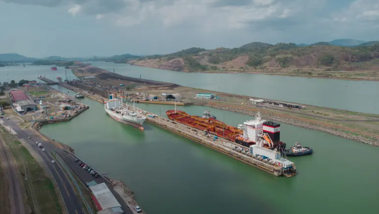 زيادة كبيرة في حركة السفن بقناة بنما بسبب الحرب في الشرق الأوسط