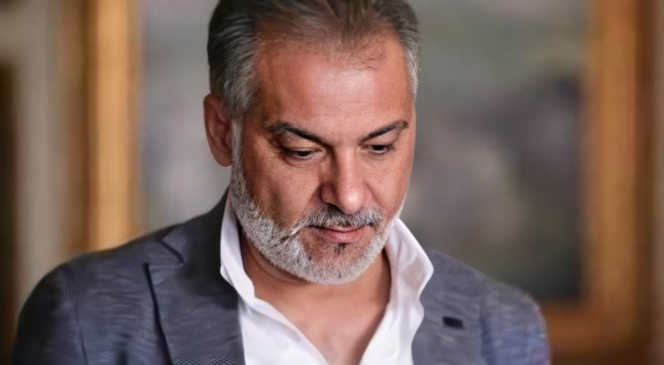 بالصور  ..  فنانون عرب ينعون المُخرج حاتم علي  ..  رحل بصمت