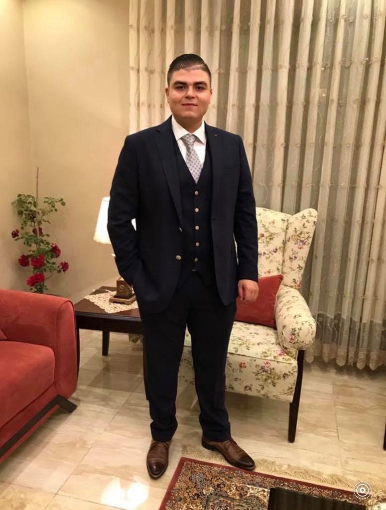 رجل الاعمال الشاب علي هاني الغزاوي  .. مبارك 