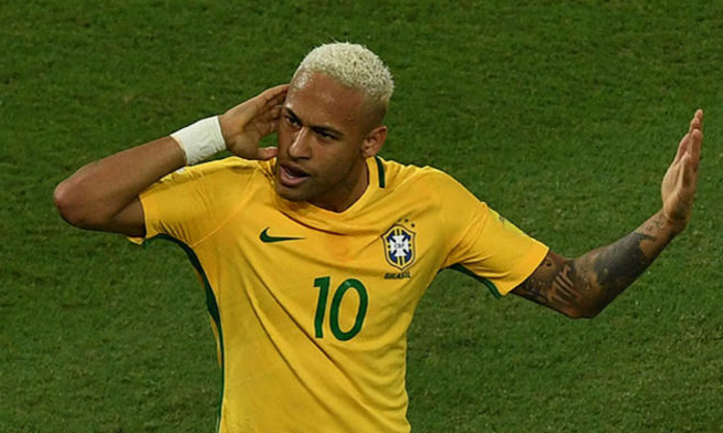 الهدف رقم 300 لنيمارفي مسيرته الكروية