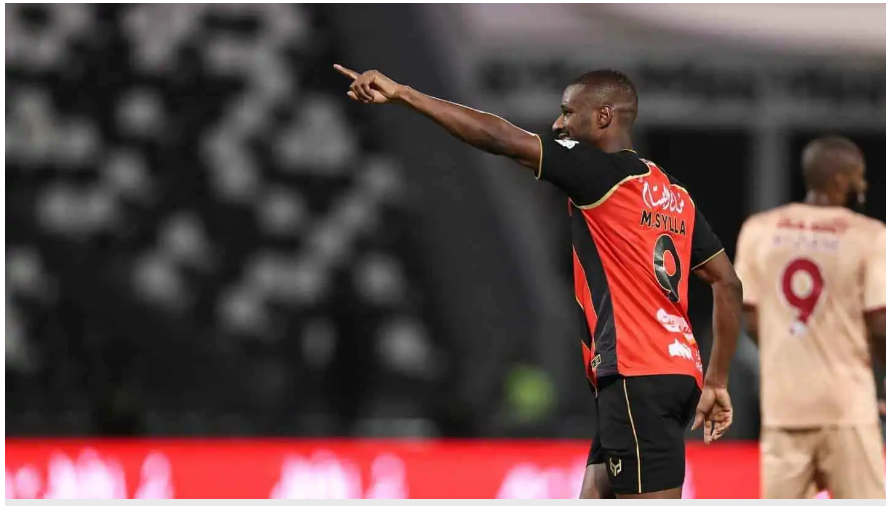 من هو مامادو سيلا أحدث صفقات الاتحاد الليبي؟