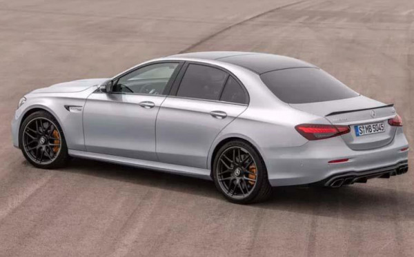 بالصور  ..  مرسيدس تقدم الموديل E 63 AMG الجديد بقوة خارقة تصل لـ612 حصان  