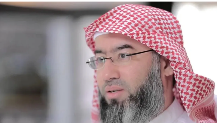  الكويت تسحب الجنسية من الشيخ نبيل العوضي ..  وهكذا علّق 
